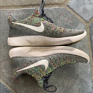 Nike Women’s Lunarepic Low Flyknit 2